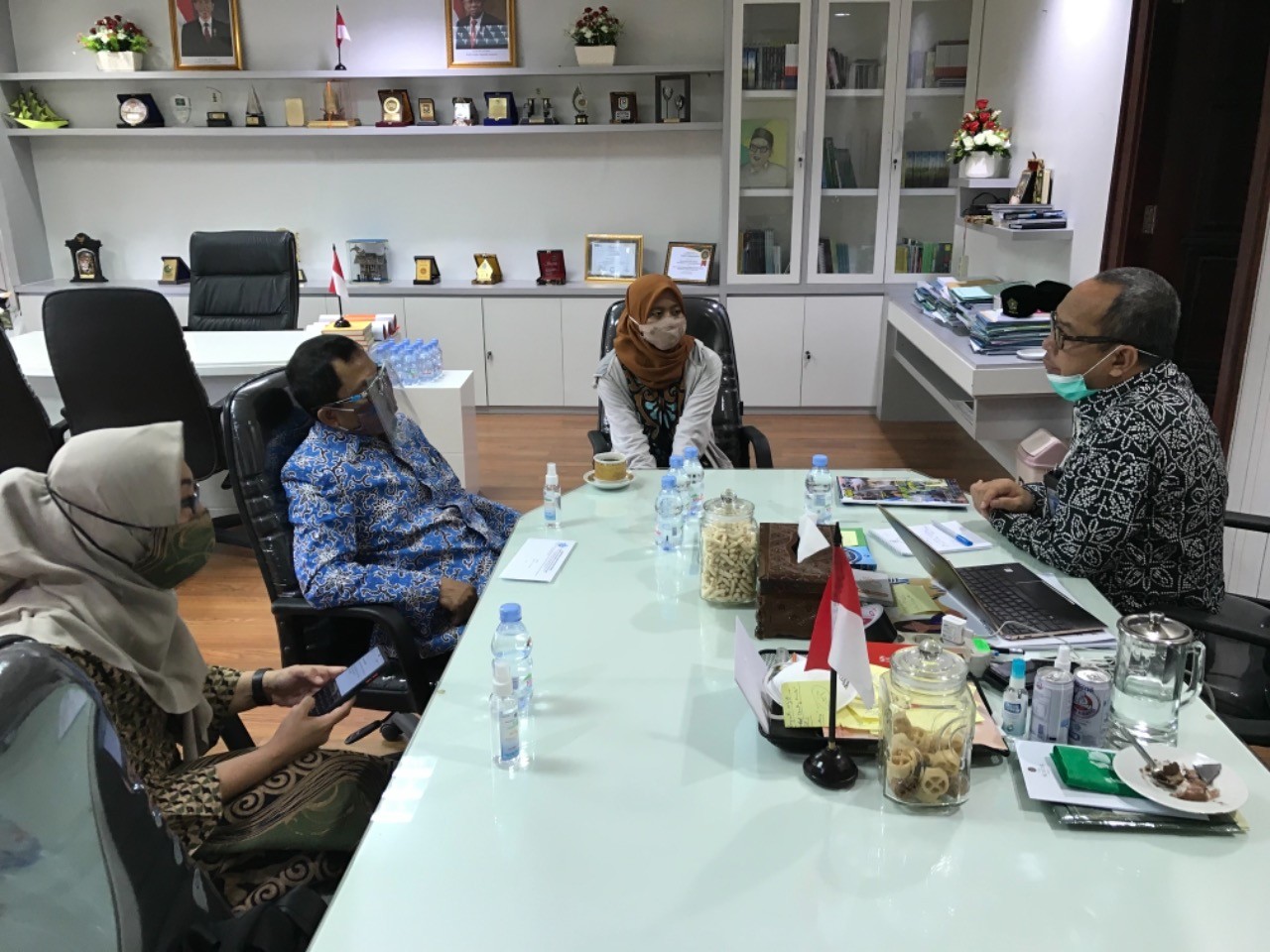Tingkatkan Minat Masuk PTKIN, Rektor UIN Sutha Diskusi Bersama Direktur KSKK Madrasah Kemenag RI