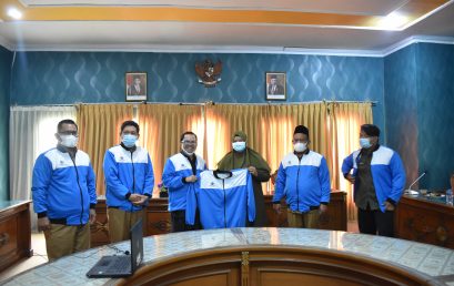 Rektor Lepas Kontingen PKM II
