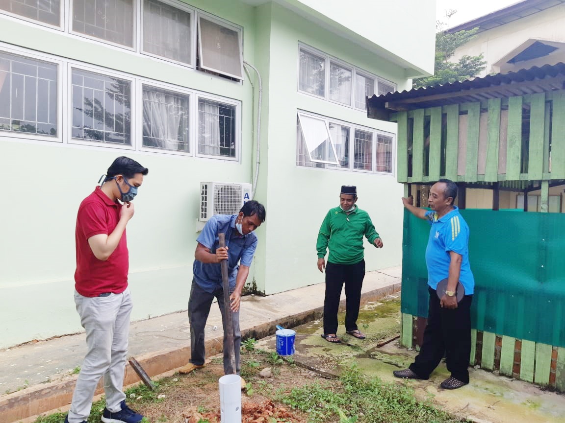 Fakultas Dakwah Bekerja Sama 4 Pusat Kajian Fakultas Dakwah Bekerja Sama 4 Pusat Kajian
