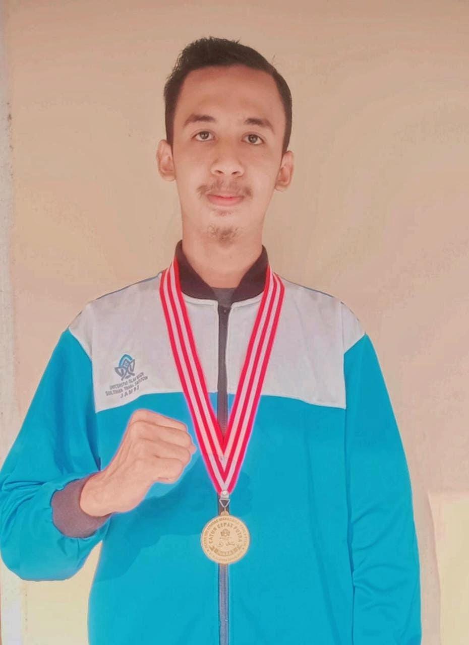 Prestasi Kembali Ditoreh, Izhar raih Medali Emas Olimpiade Sains Fisika Prestasi Kembali Ditoreh, Izhar raih Medali Emas Olimpiade Sains Fisika
