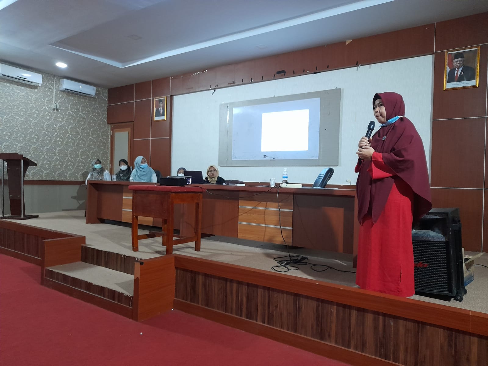 Prodi Kimia Kembali Adakan Scientific Forum Prodi Kimia Kembali Adakan Scientific Forum