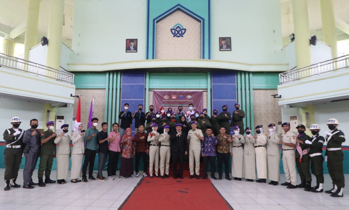 Selamat,Komandan Resimen Mahasiswa Batalyon 002/Mahawira UIN Sutha Jambi dilantik! Selamat,Komandan Resimen Mahasiswa Batalyon 002/Mahawira UIN Sutha Jambi dilantik!