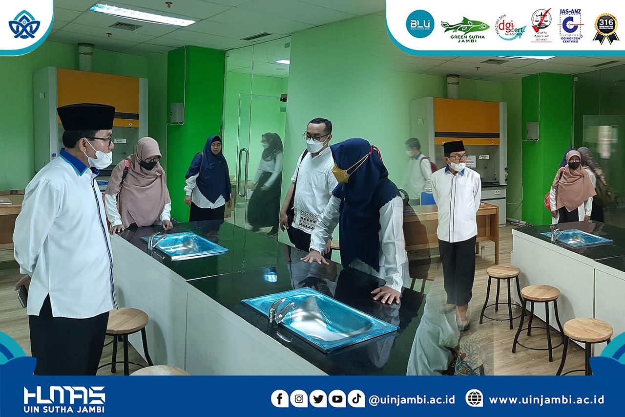 Rektor Tinjau Laboratorium Terpadu UIN