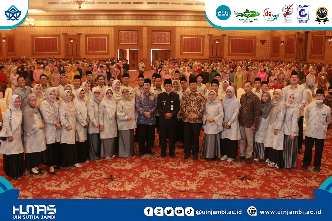 Wakil Gubernur Jambi Bernostalgia di Yudisium XXIII Fakultas Tarbiyah