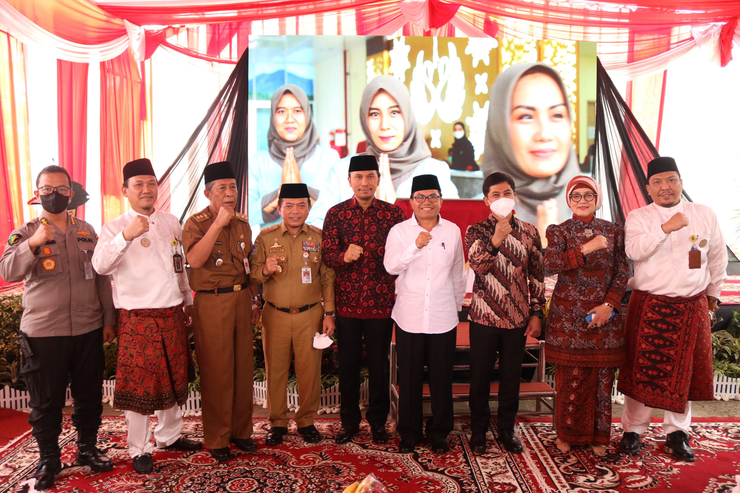 Rektor UIN Jambi Hadiri Peresmian Gedung Graha Utama RSUD Raden Mattaher Jambi