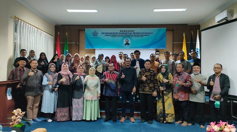 LPPM UIN Jambi Adakan Workshop Peningkatan Kapasitas Bagi Peneliti/Dosen LPPM UIN Jambi Adakan Workshop Peningkatan Kapasitas Bagi Peneliti/Dosen