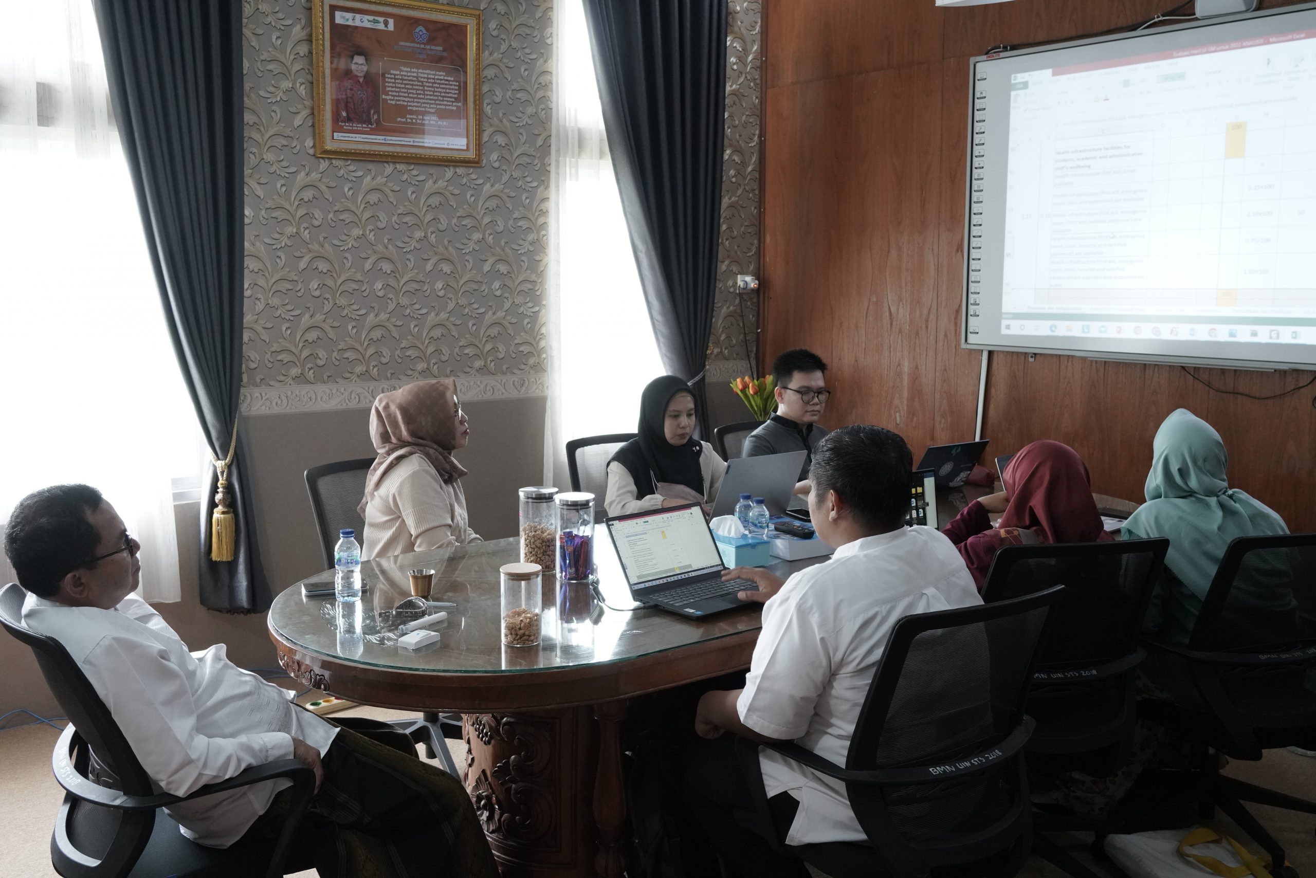 UIN Jambi Kembali Siapkan Borang UI Greenmetric 2022 UIN Jambi Kembali Siapkan Borang UI Greenmetric 2022