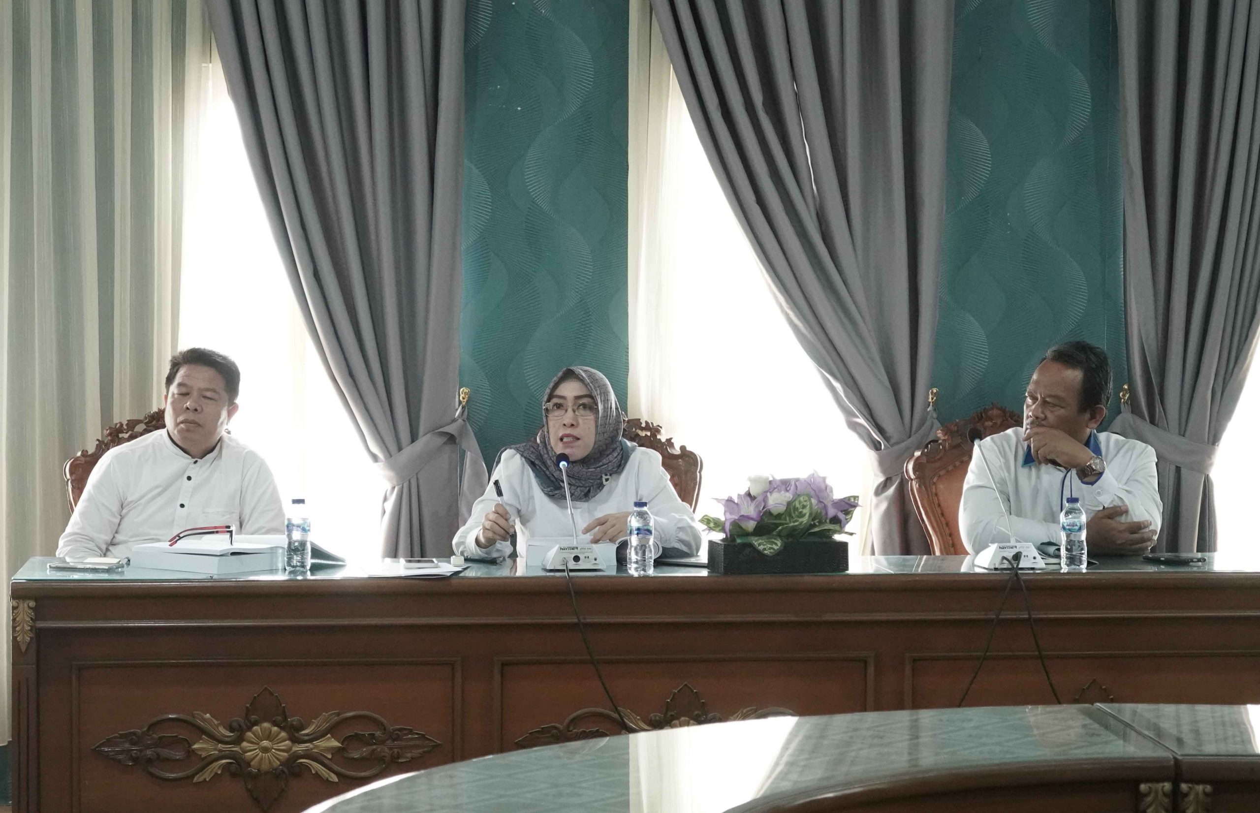 Revisi Buku Pedoman Akademik, Berikut Beberapa Poin Baru yang Mahasiswa Wajib Tahu! Revisi Buku Pedoman Akademik, Berikut Beberapa Poin Baru yang Mahasiswa Wajib Tahu!