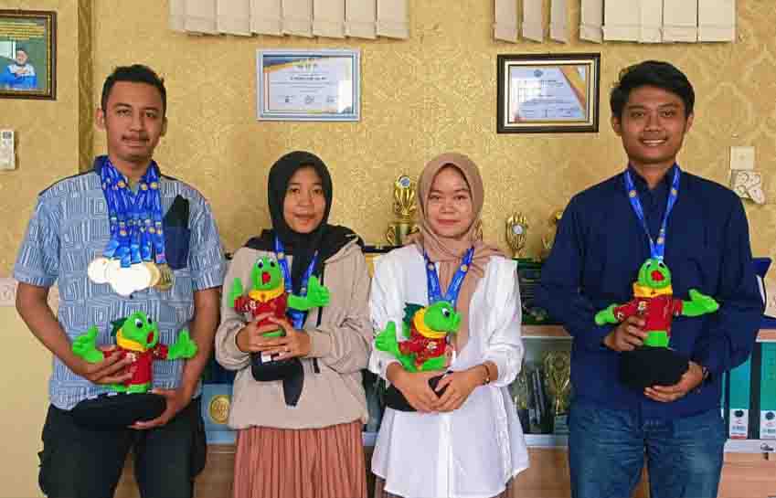 Empat Mahasiswa UIN Jambi Borong Enam Medali Emas Kejuaraan Catur Provinsi Jambi