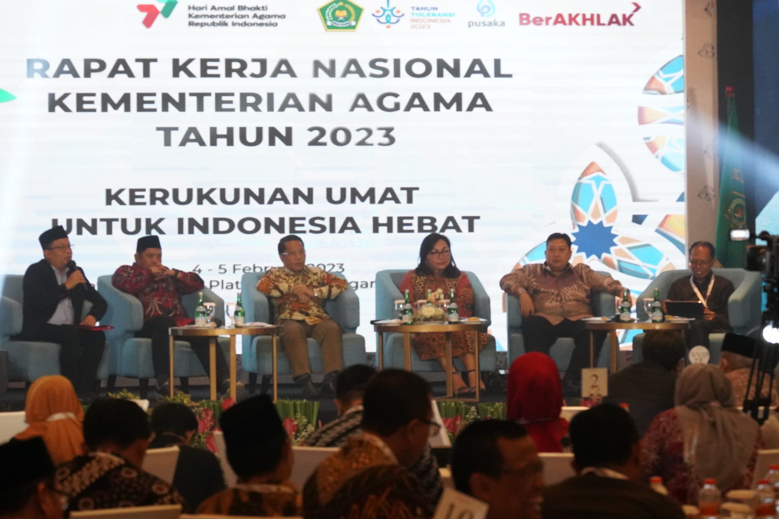 Dirjen Pendis dan BIMAS Islam Sampaikan Program Prioritas Dirjen Pendis dan BIMAS Islam Sampaikan Program Prioritas