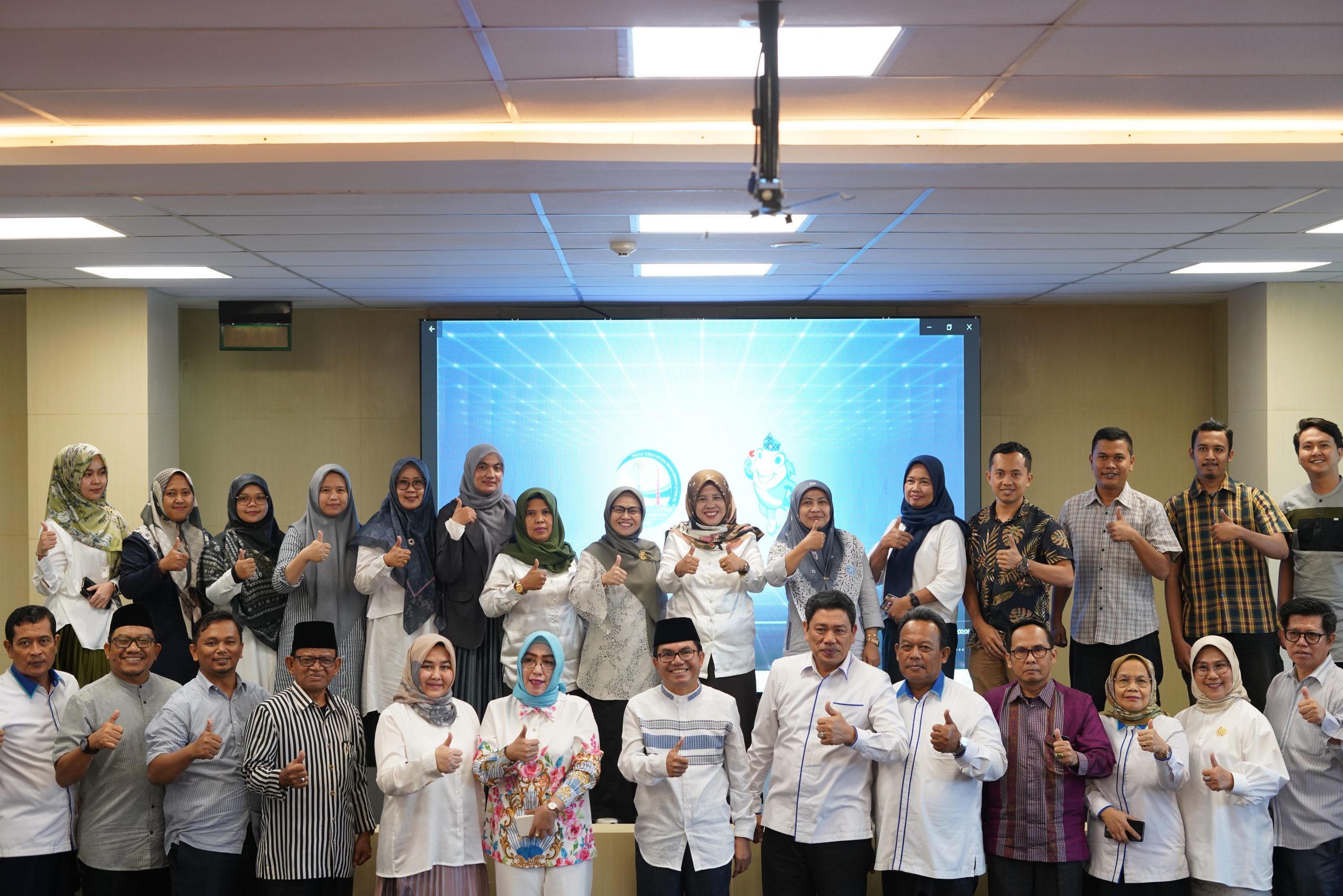 Launching Logo dan Maskot PKM-III Se-Sumatra, Rektor UIN SUTHA Jambi Kenalkan Bang Thaha Launching Logo dan Maskot PKM-III Se-Sumatra, Rektor UIN SUTHA Jambi Kenalkan Bang Thaha