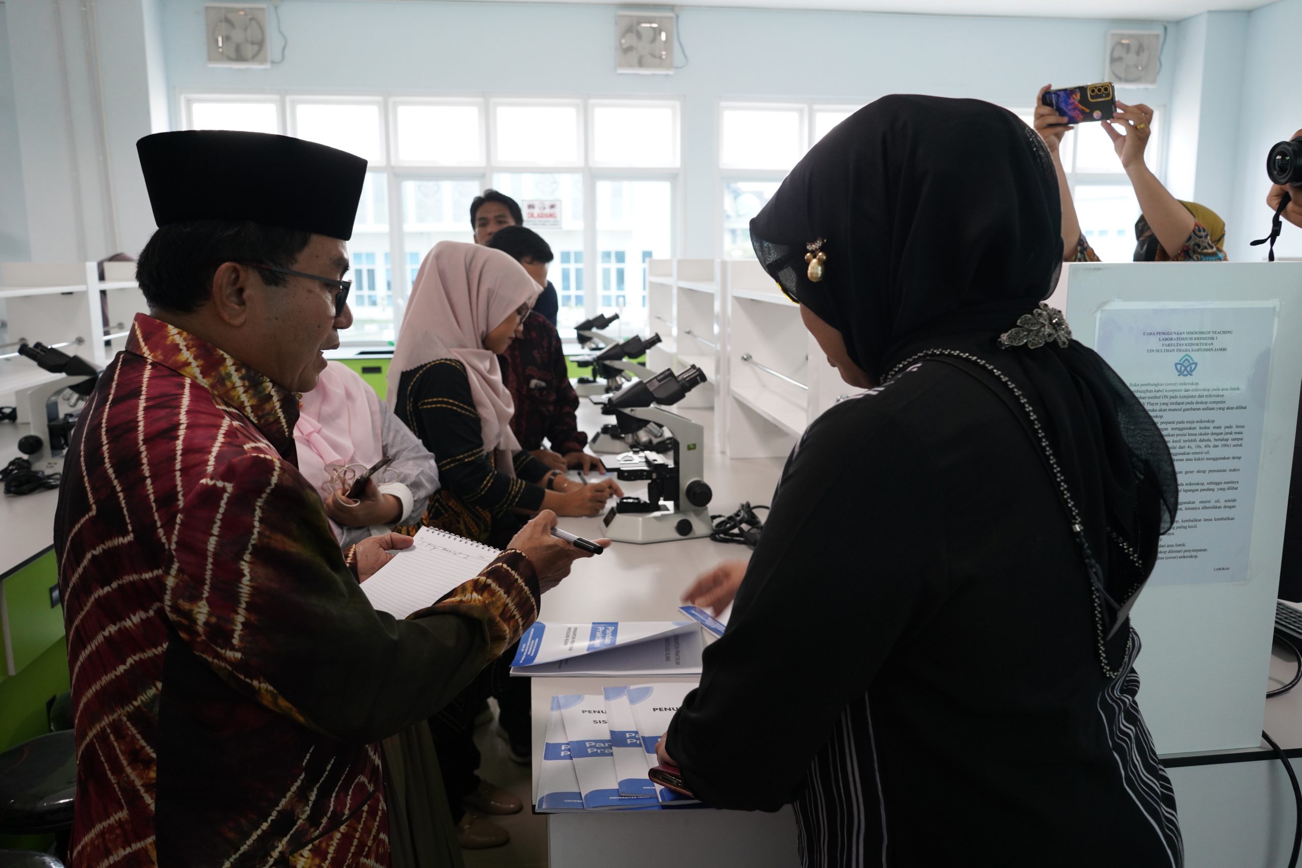 Tim Kemendikbud Visitasi Lapangan Prodi Kedokteran UIN Jambi