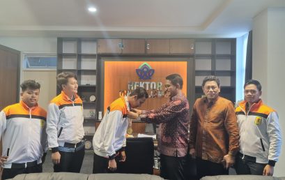 Izhar Bafadhal Sumbangkan Emas untuk UIN Sulthan Thaha Saifuddin Jambi di Porwil XI Sumatera 2023