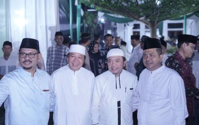 Dibanjiri Tamu Undangan, Tasyakuran UIN STS Jambi Berlangsung Khidmat