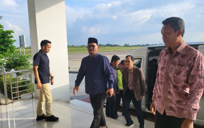 Hadir ke Raker UIN STS Jambi, Staf Khusus Menteri Agama Tiba di Jambi