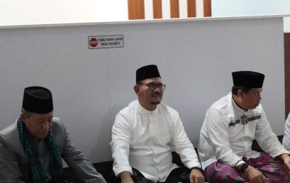 Perdana, Wagub Jambi Berbuka dan Tarawih Bersama Civitas Academica UIN STS Jambi
