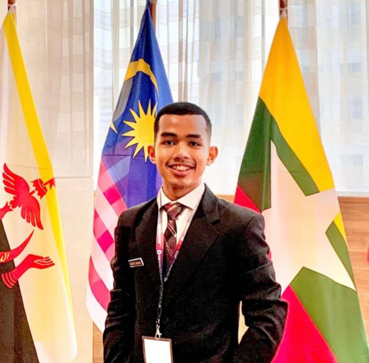 Faris Akbar, Mahasiswa UIN Sultan Thaha Jambi, Mewakili Provinsi Jambi di Global Youth Innovation Summit 2024