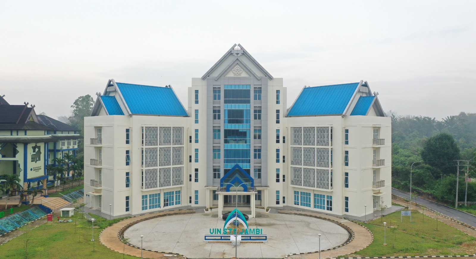 UIN STS Jambi Peringkat Lima Universitas Islam Terbaik Versi THE WUR 2024